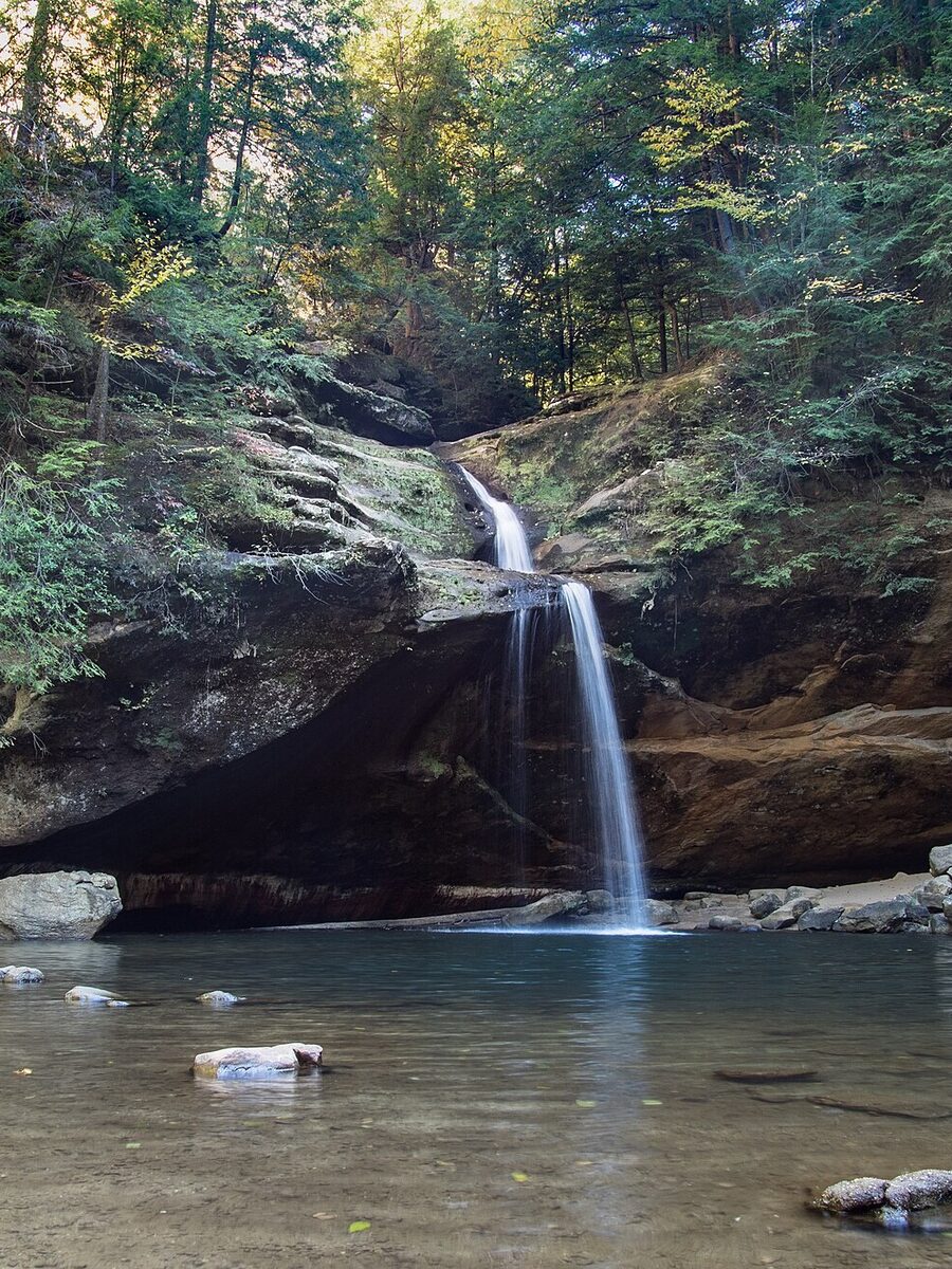 Old Man's Cave, lower falls