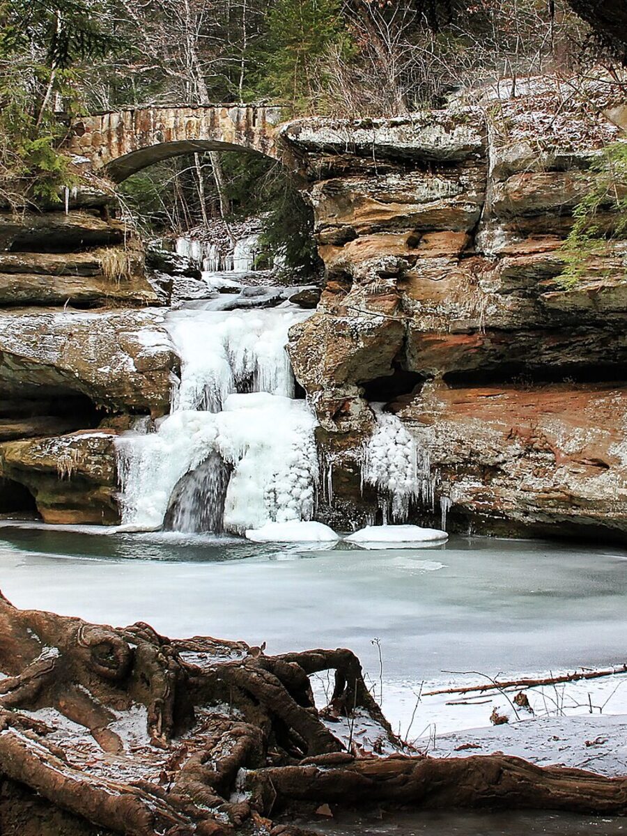Old Man's Cave upper falls, frozen